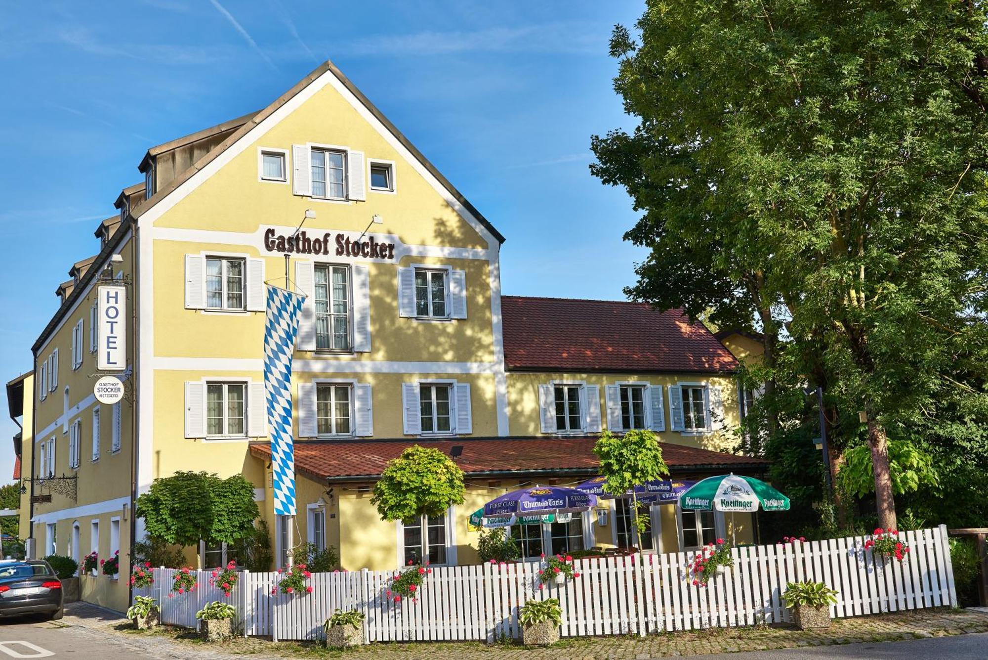 Hotel Gasthof Stocker Obertraubling Exterior foto