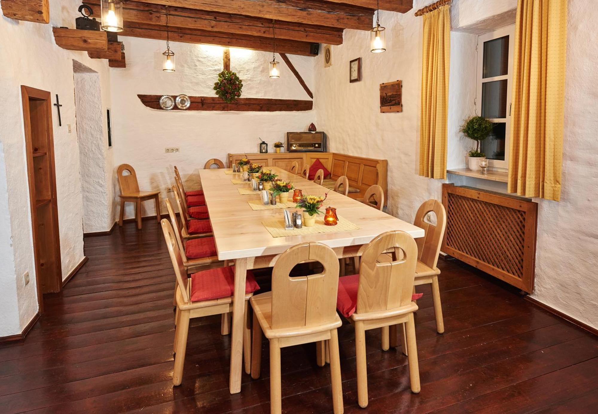 Hotel Gasthof Stocker Obertraubling Exterior foto